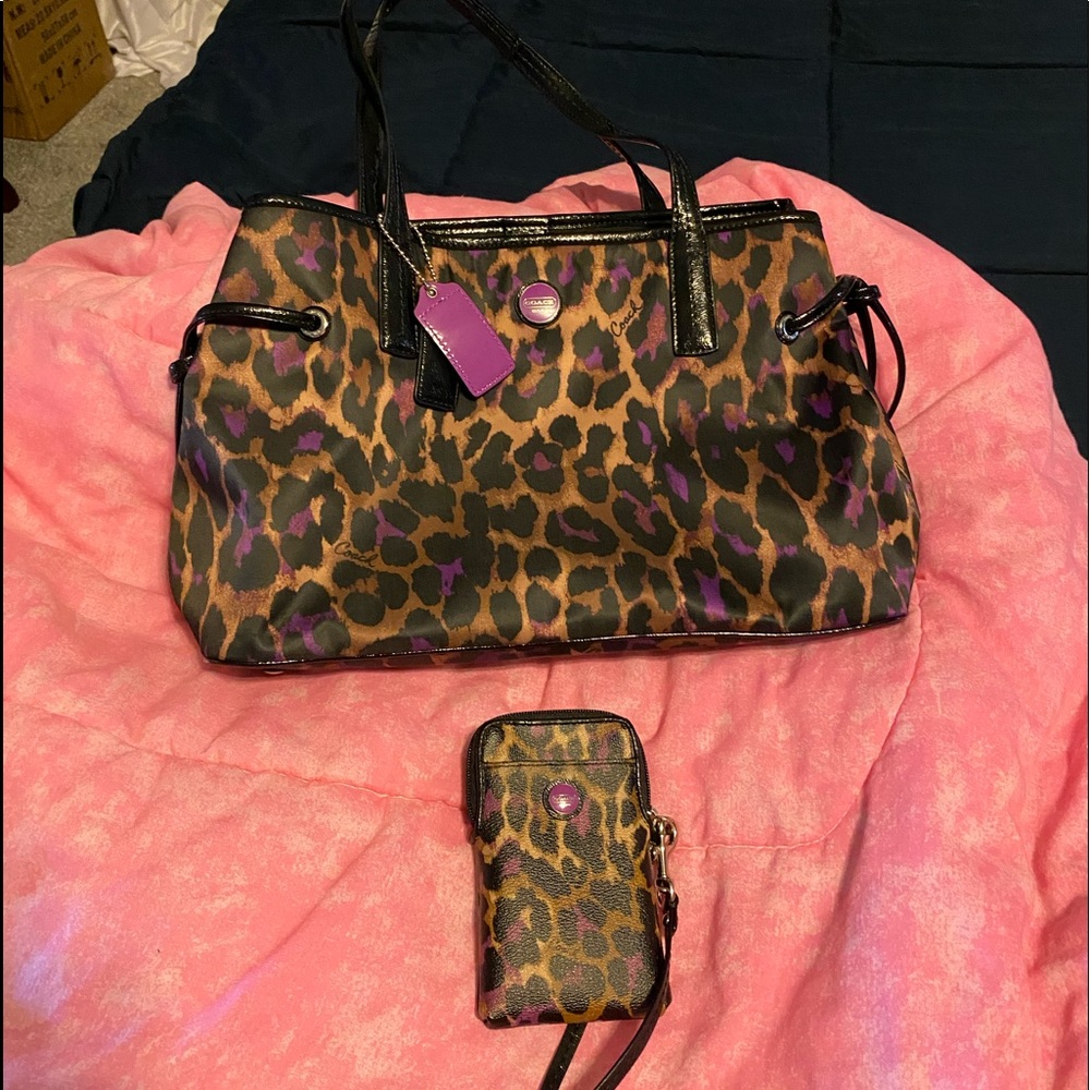 Vinyl Coach Purse with Matching Wristlet